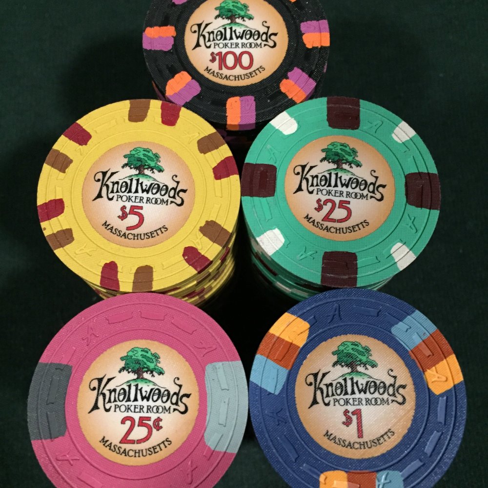 Knollwoods Poker Room
