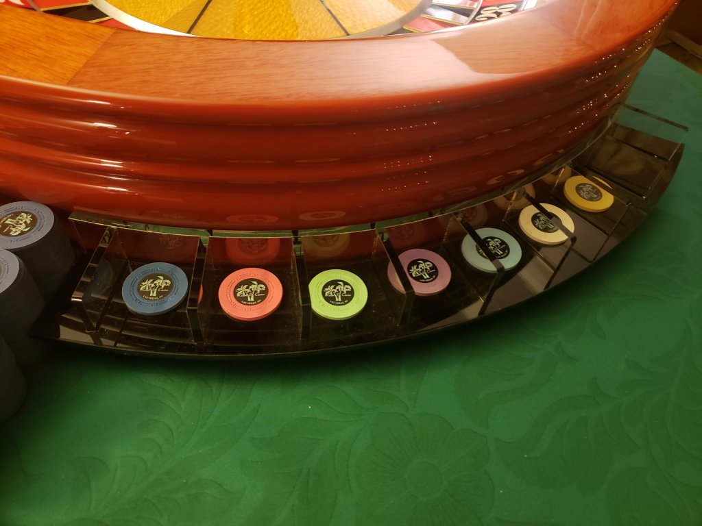 How to make Table Top Roulette Wheel with Chips Miniature - Tutorial 