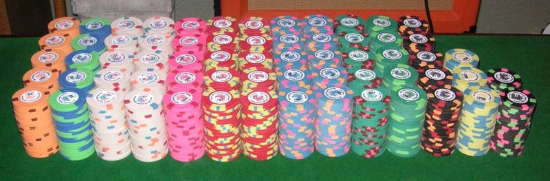 QC] Tiffany Travel Poker Set (low karma user) : r/DecorReps