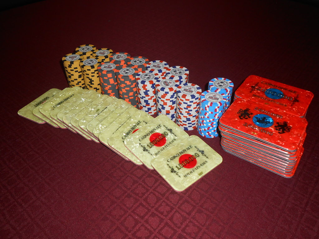 Casino Royale pics 016.JPG