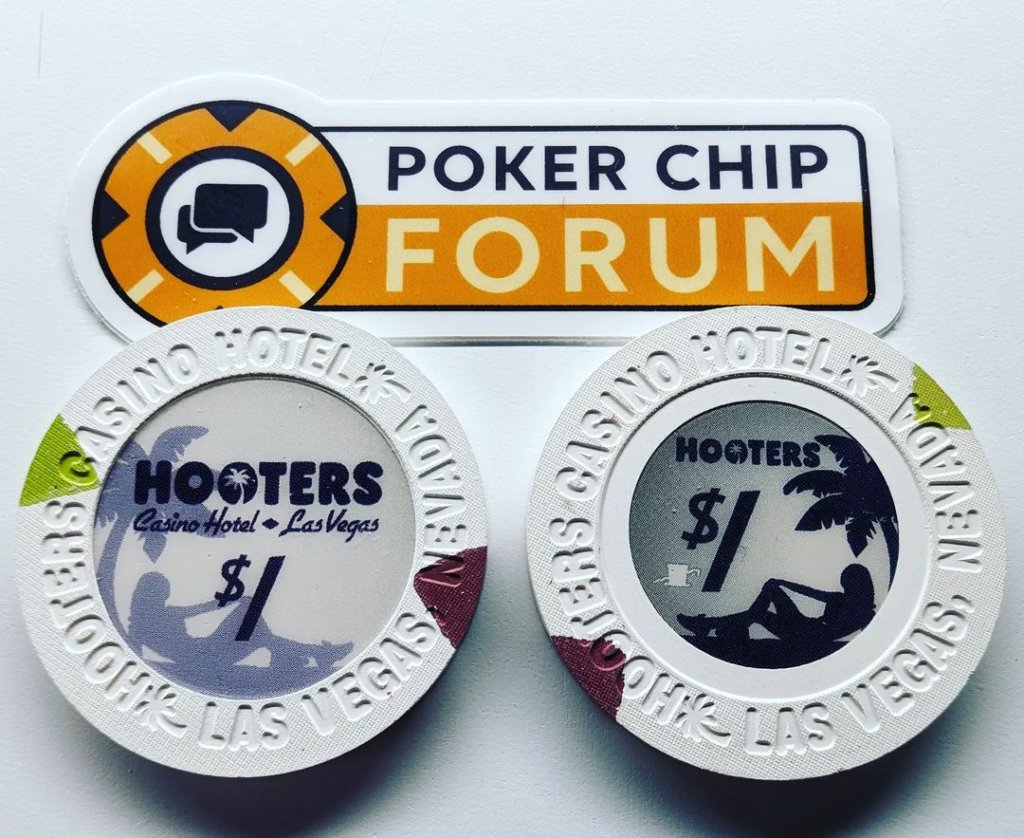 hooters_casino_paulson_chips.jpg