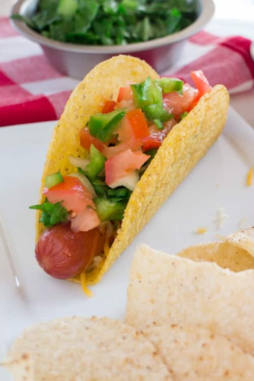 Hot dog taco.jpg