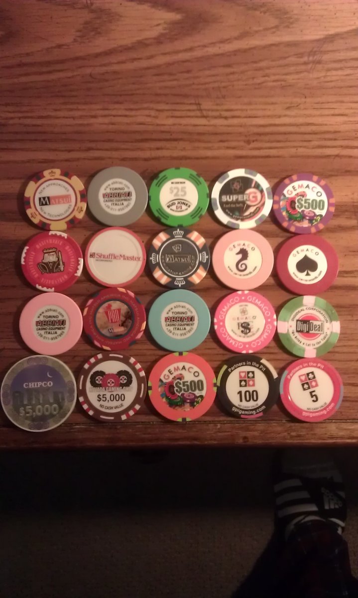 Poker Chips For Sale In Lahore