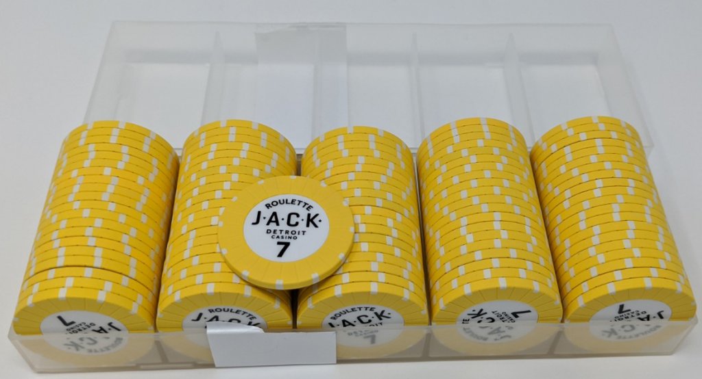 Jack Roulette Chips - Bud Jones - 25 Canary Yellow.jpg