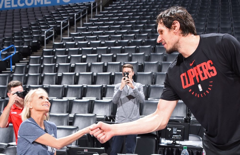 nba-boban-marjanovic-mains.jpg