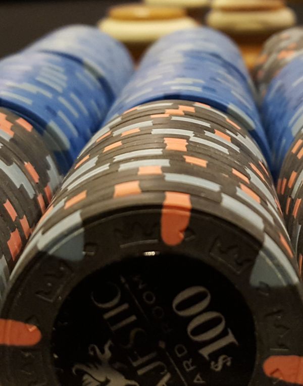 Milano vs majestic poker chips for sale