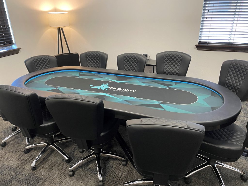 poker table and chairs.jpg