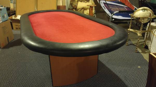 poker-table.jpg