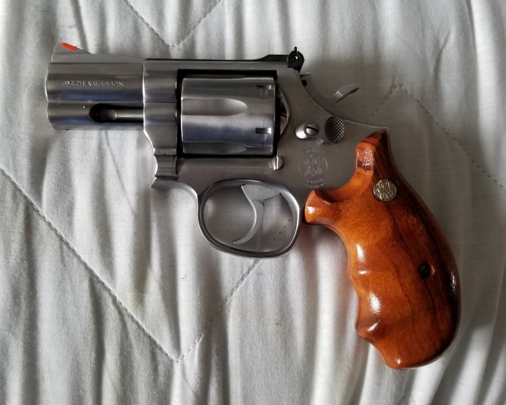 S&W686b.jpg