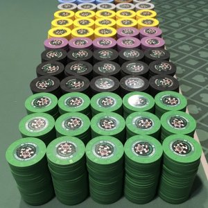 2 table breakdown (1200 chips)