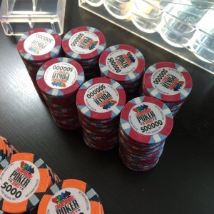 500000 chips