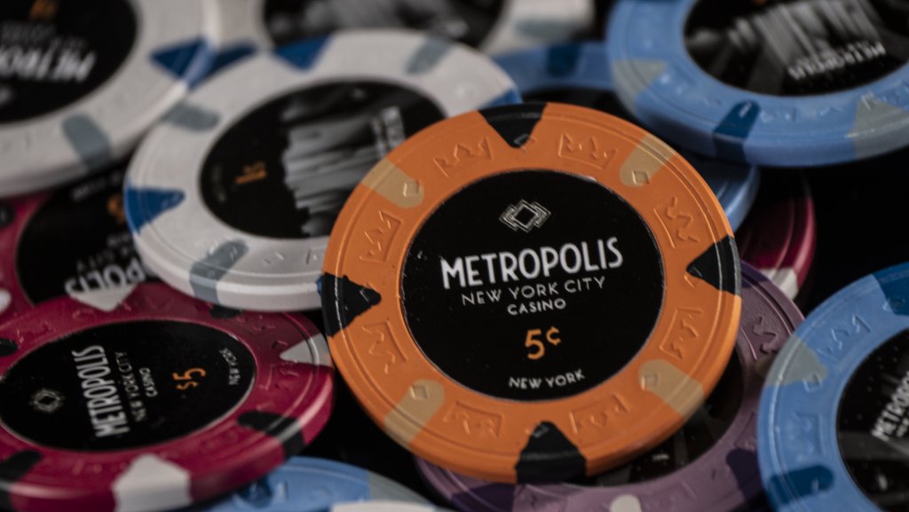 Metropolis | Nickel Front