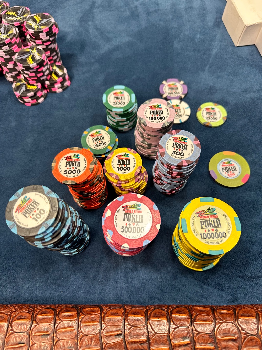 WSOP chips full